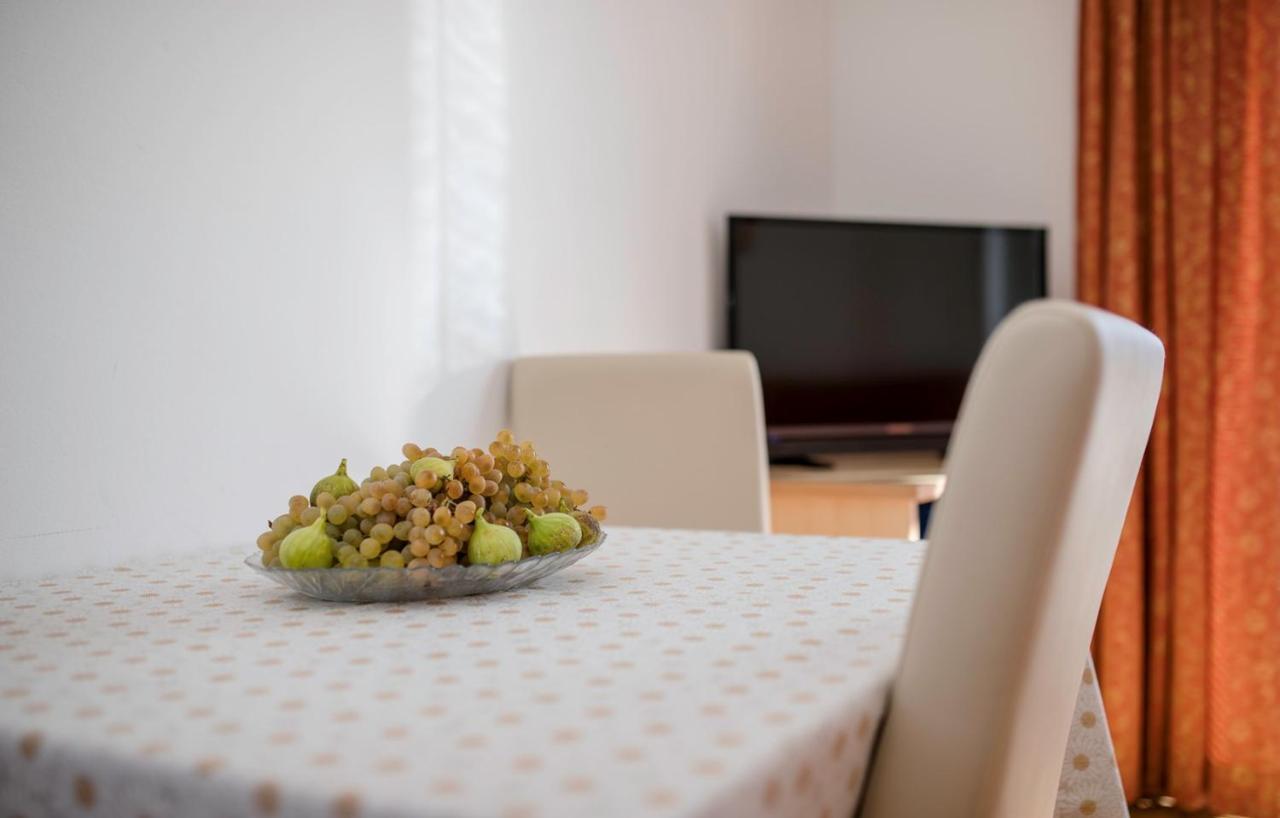 Apartments Stanicic 캄포르 외부 사진